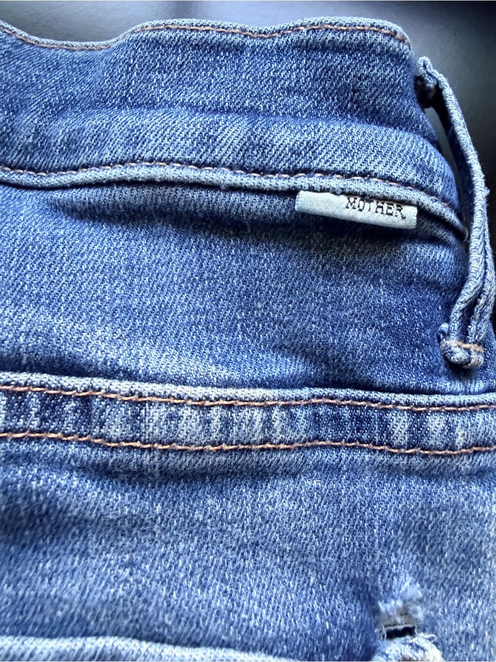 MOTHER Women’s Blue Relaxed Denim Jeans, Fray Cropped Sz 26 - Picture 2 of 8